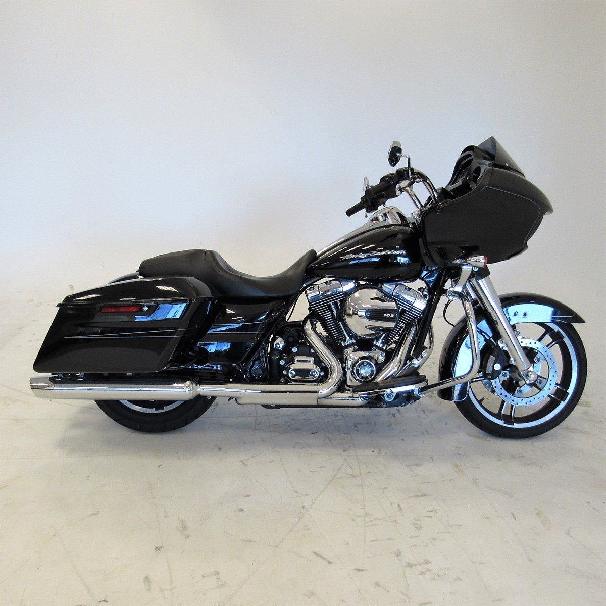 Pre-Owned 2015 Harley-Davidson Road Glide Special FLTRXS Touring in ...