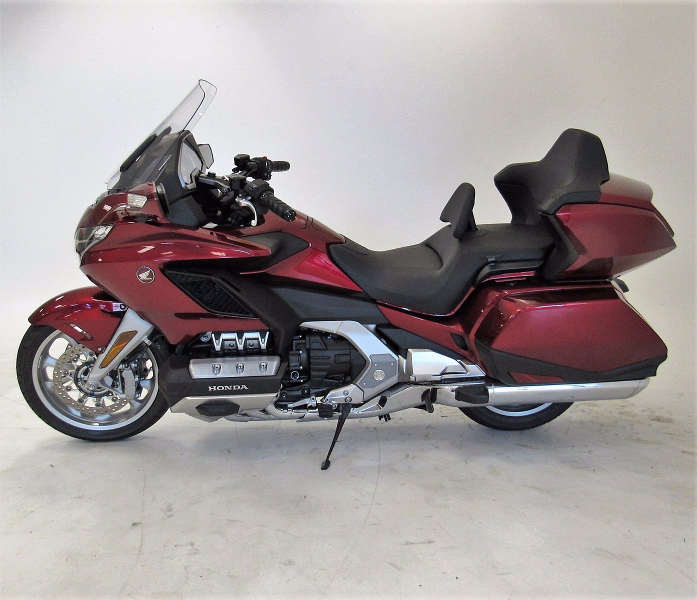 PreOwned 2018 Honda GL1800 Gold Wing Tour Cruiser in