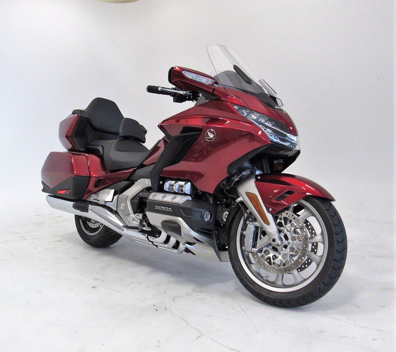 PreOwned 2018 Honda GL1800 Gold Wing Tour Cruiser in
